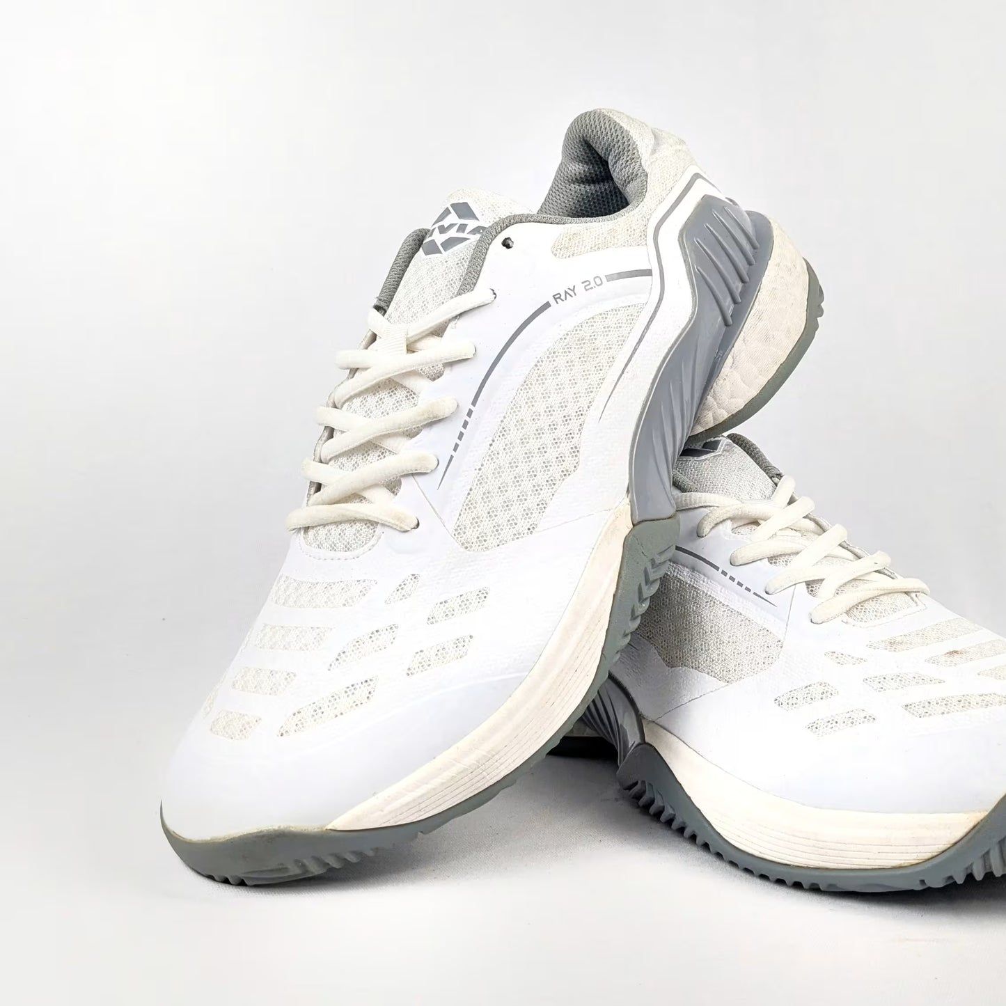 NIVIA Men Ray 2.0 Tennis Shoes